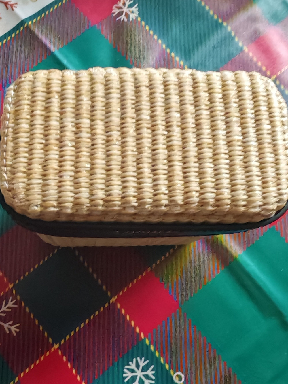 Chanel Les Beiges woven straw/raffia makeup vanity case - Picture 7 of 11
